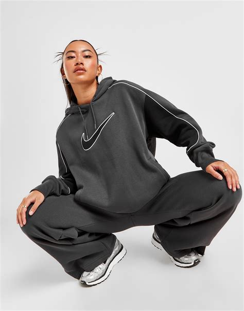 nike street oversized hoodie